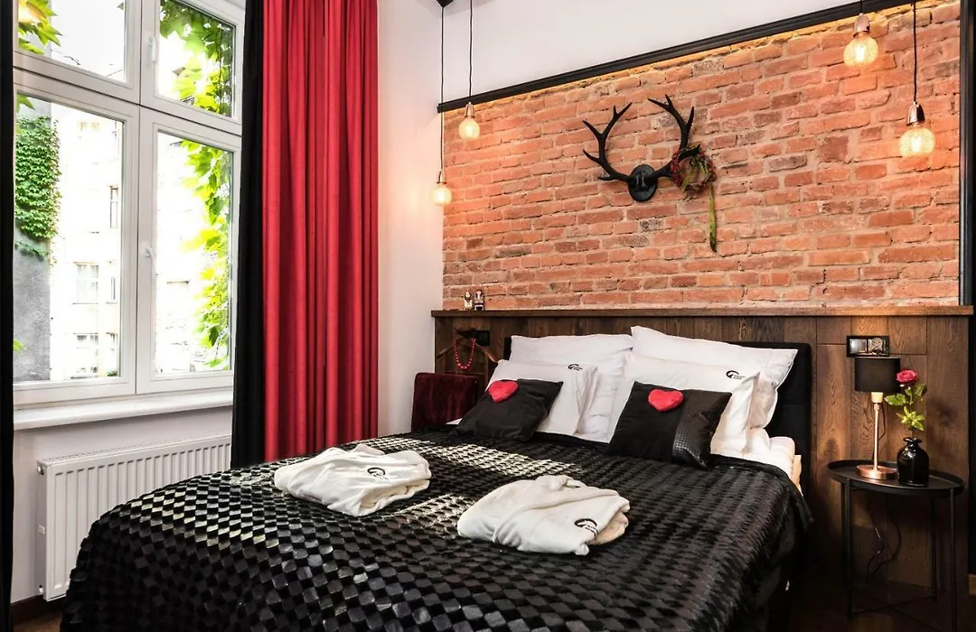 Wooden Horse - New Apartment - Old Town-1